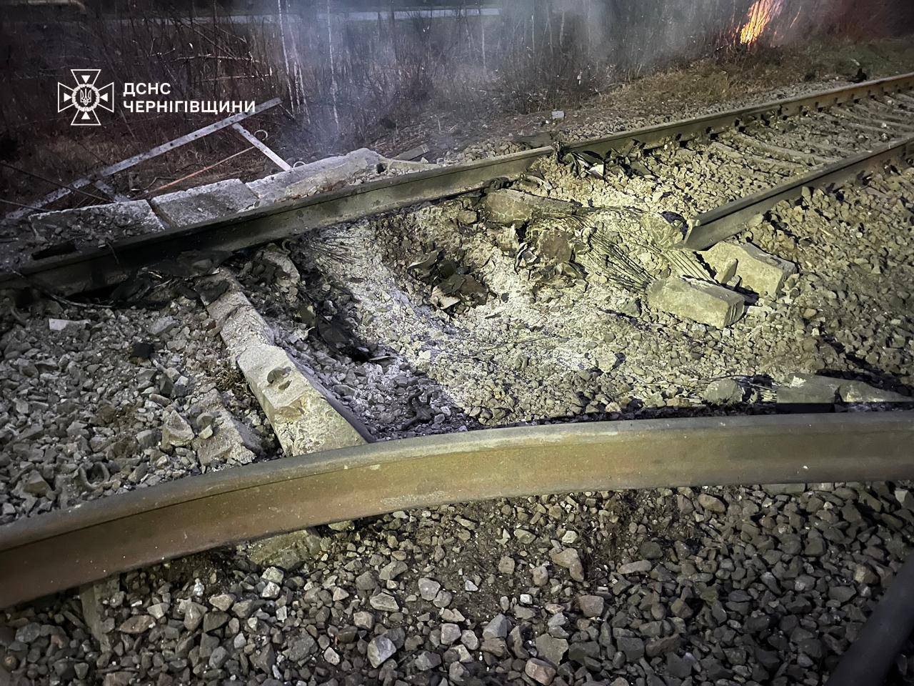 Дрони атакували Чернігівщину: поцілили по транспортній інфраструктурі